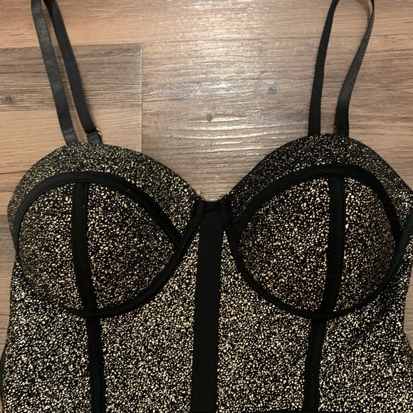 AKIRA Chicago Black Label Party/Cocktail Dress - Picture 2 of 6